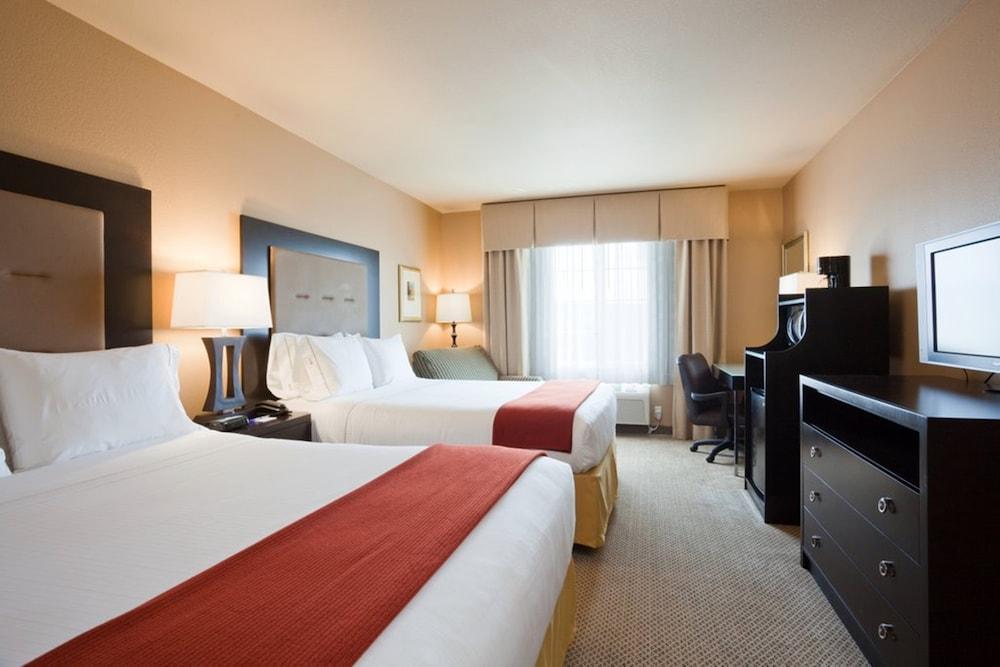 Holiday Inn Express & Suites Bonham By Ihg Exterior foto
